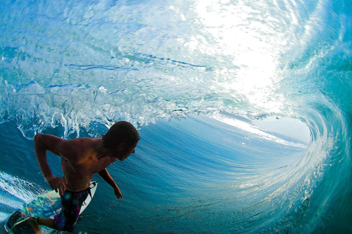 The 11 Best Surf Barrels & Tubes in Surfing History